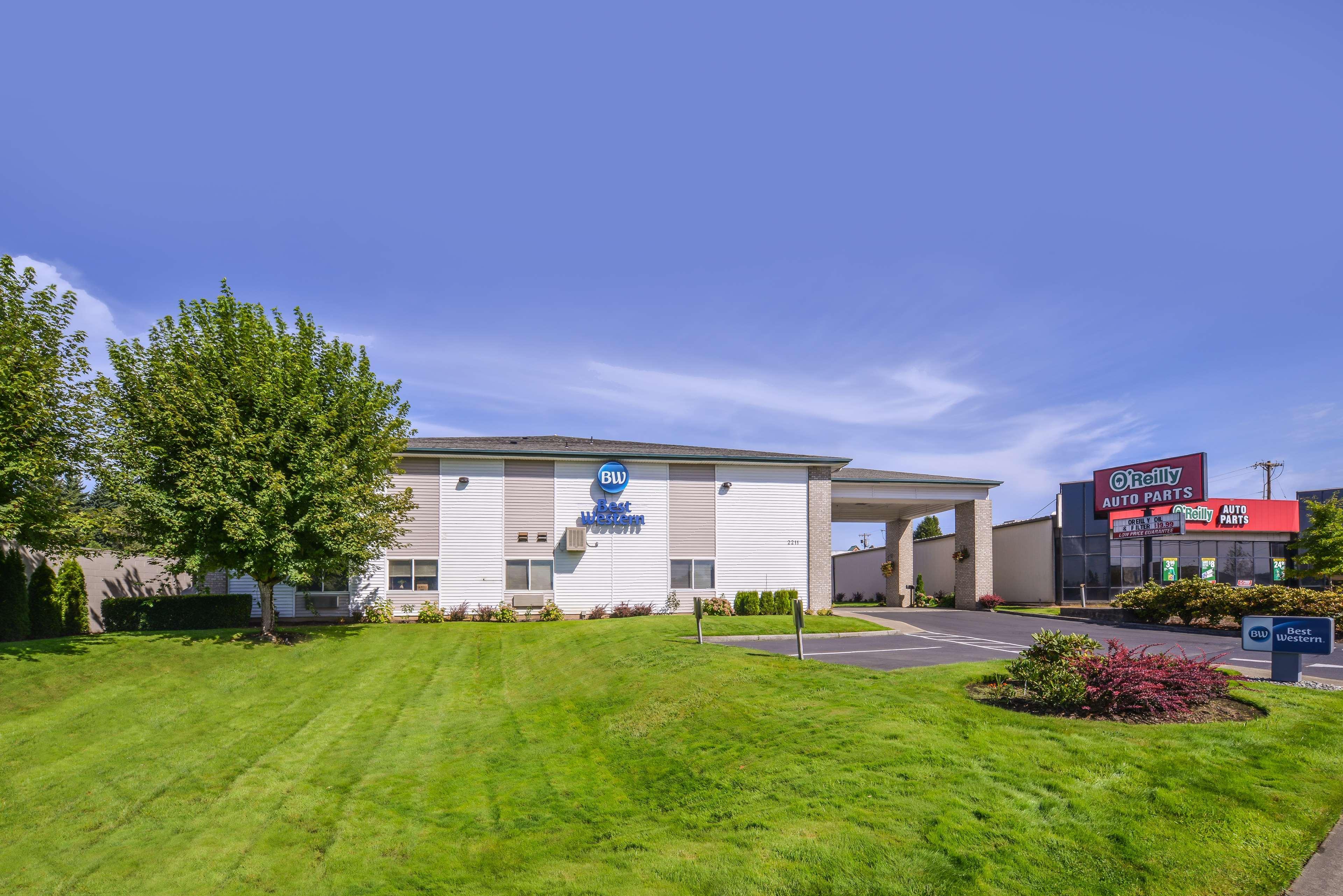 Best Western Newberg Inn Buitenkant foto