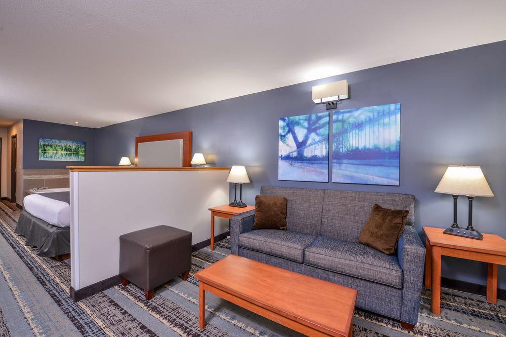 Best Western Newberg Inn Buitenkant foto